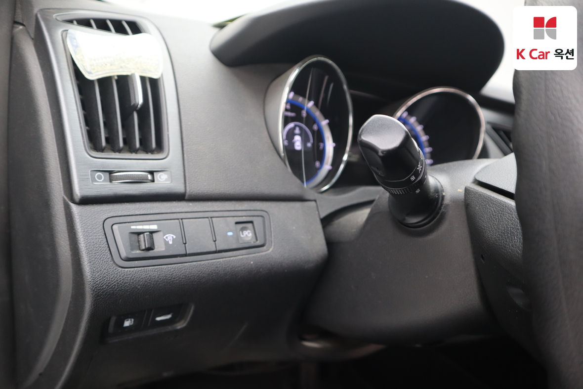 هيونداي سوناتا 2014 - صورة 9