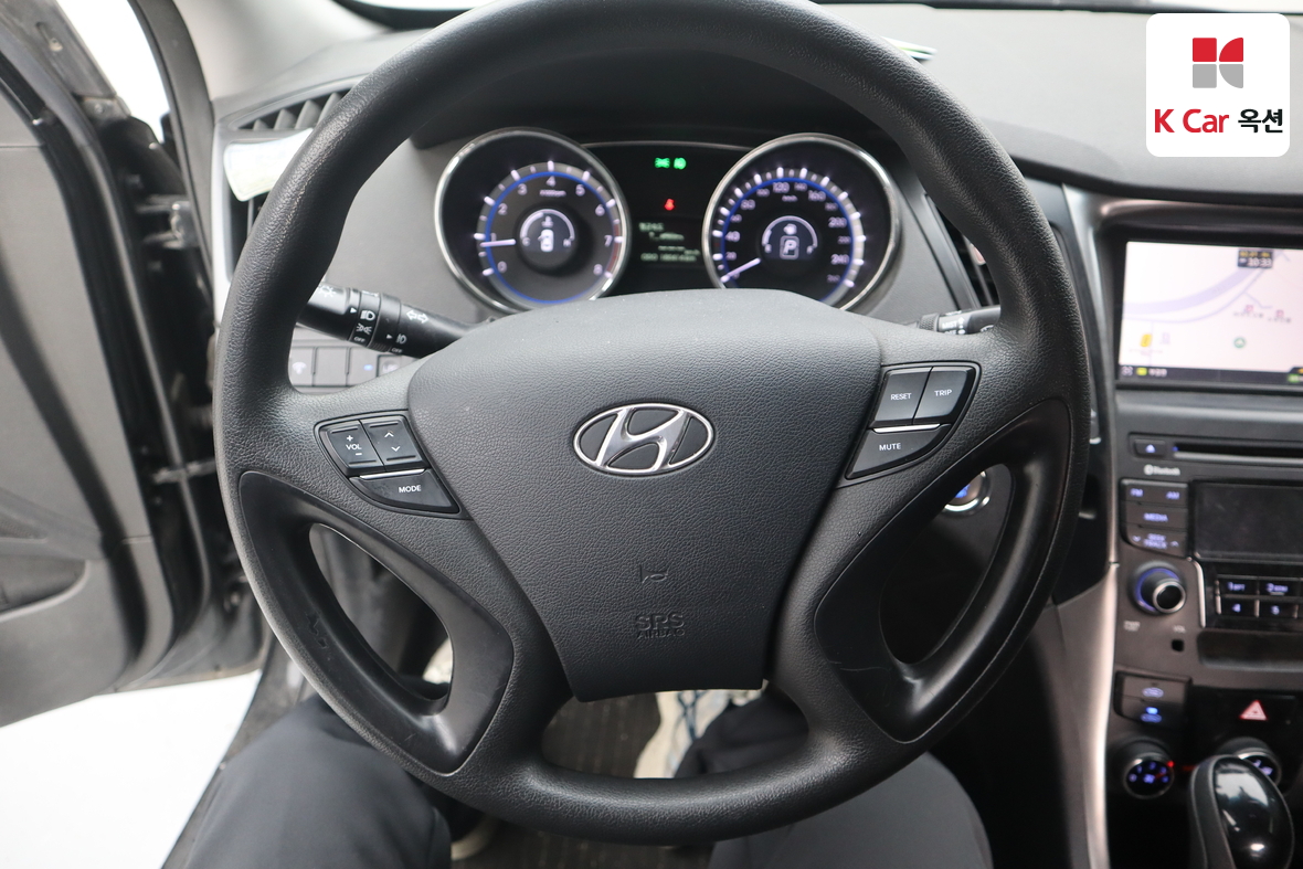 هيونداي سوناتا 2014 - صورة 10