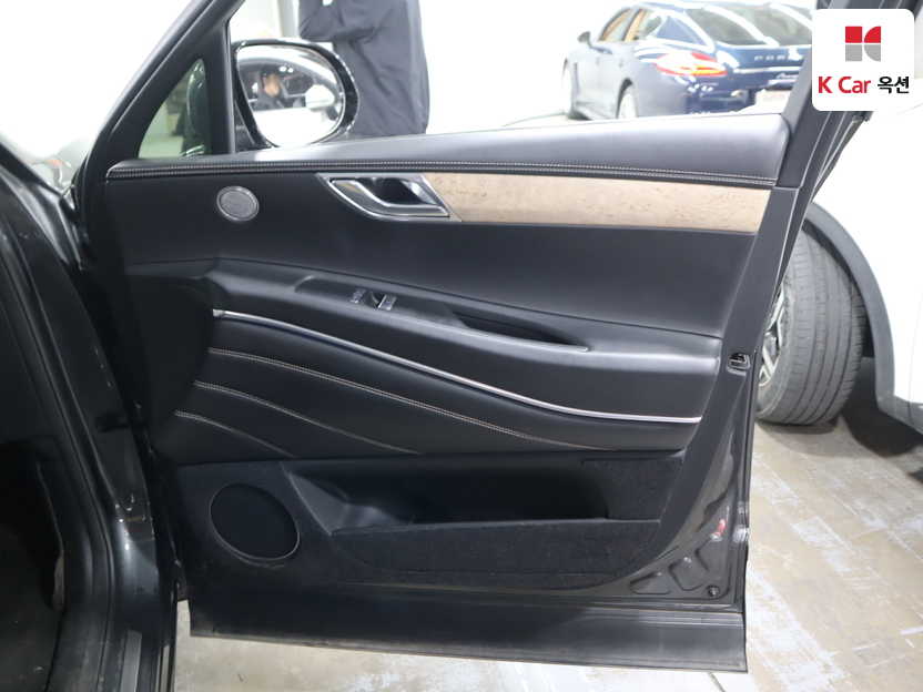 جينسس - GV80 - Image 33