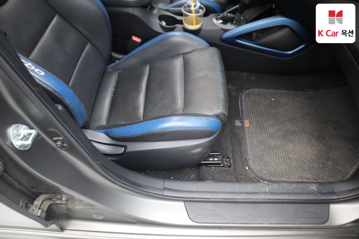 Hyundai Veloster 2017 - Image 30