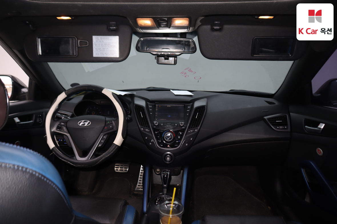 Hyundai Veloster 2017 - Image 3