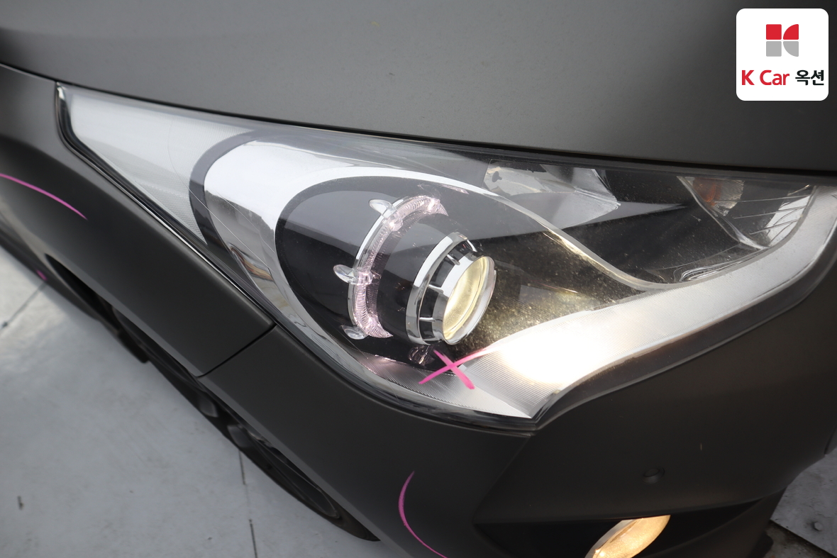 Hyundai Veloster 2017 - Image 38