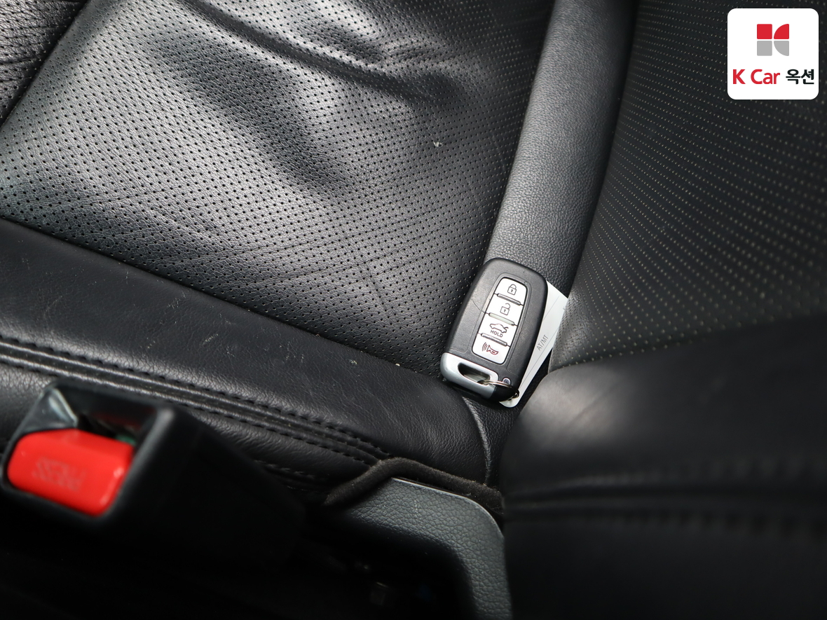 كيا K7 2010 - صورة 17