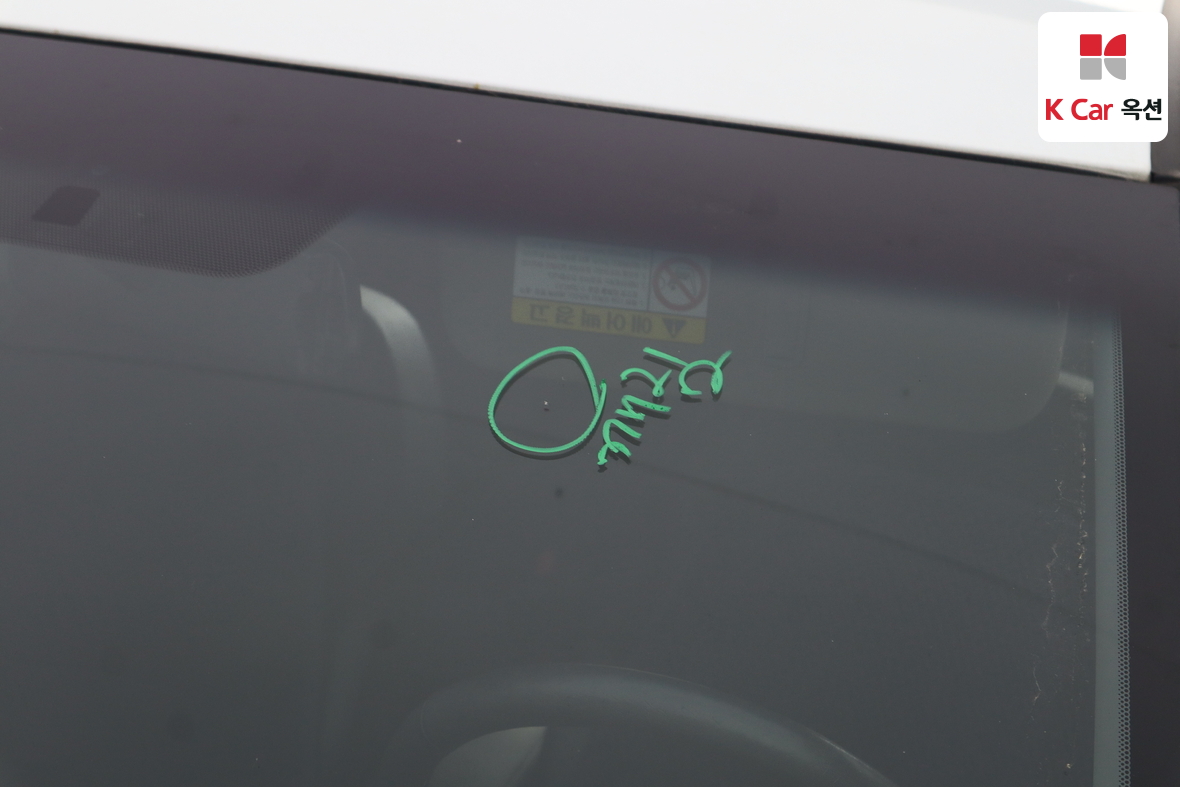 Hyundai Accent 2012 - Image 31