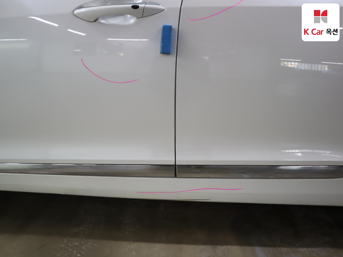 Hyundai AZERA 2017 - Image 42