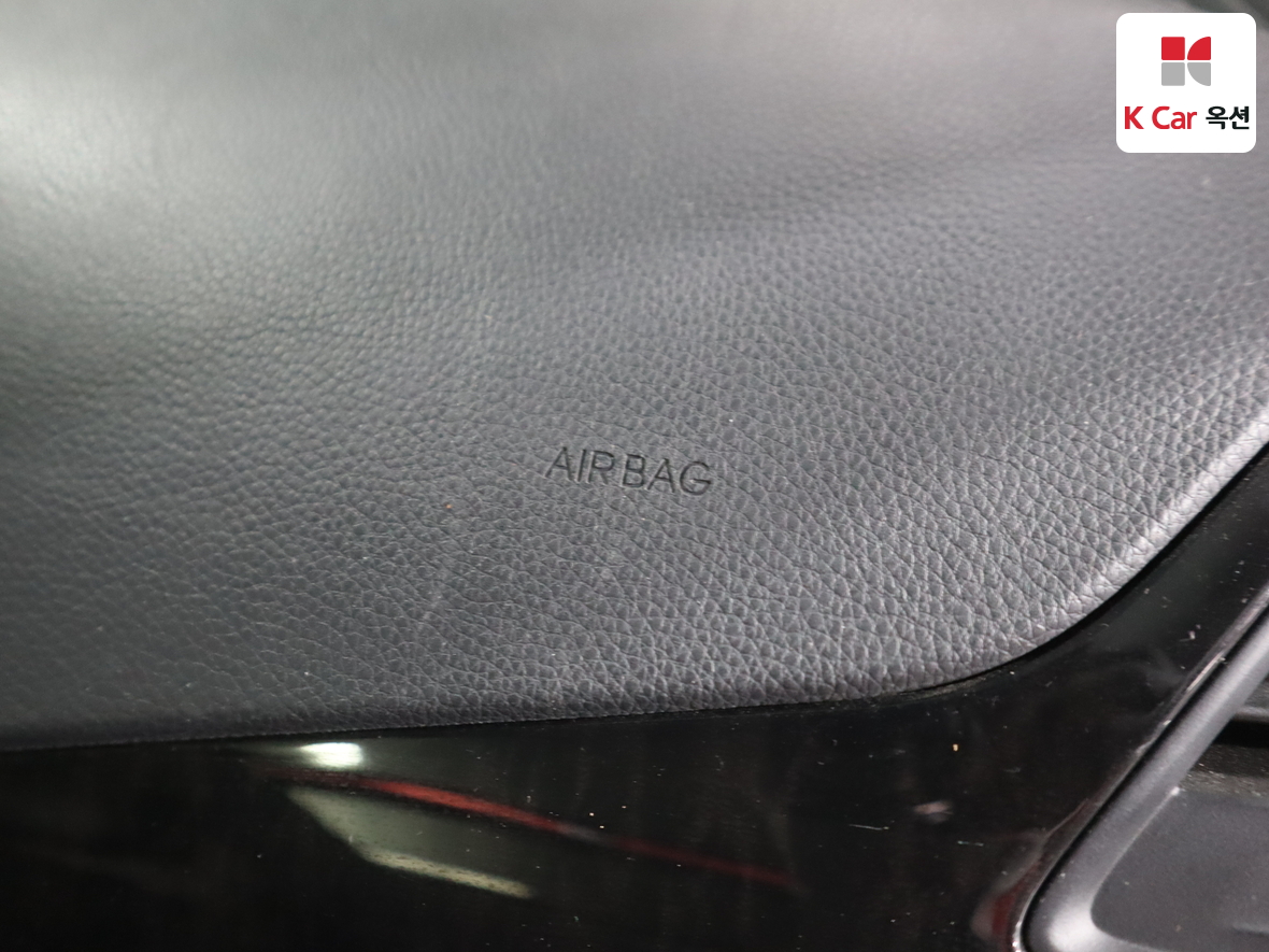 Hyundai AZERA 2017 - Image 34