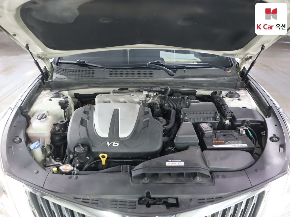 Hyundai AZERA 2017 - Image 36