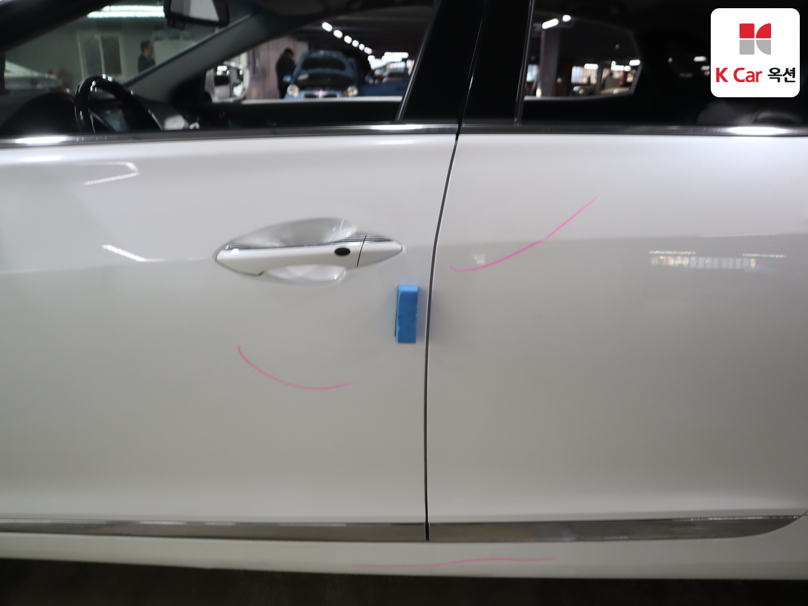 Hyundai AZERA 2017 - Image 41