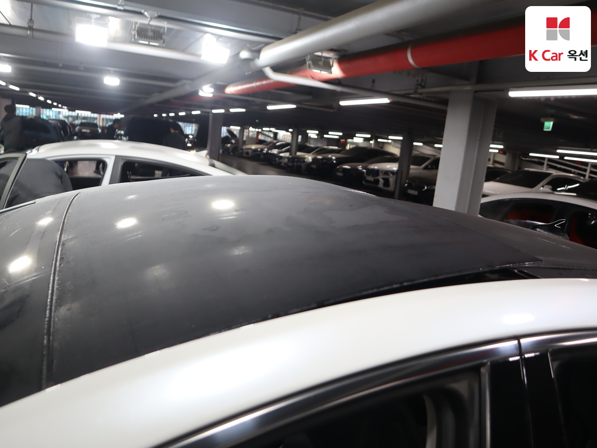 Hyundai AZERA 2017 - Image 24