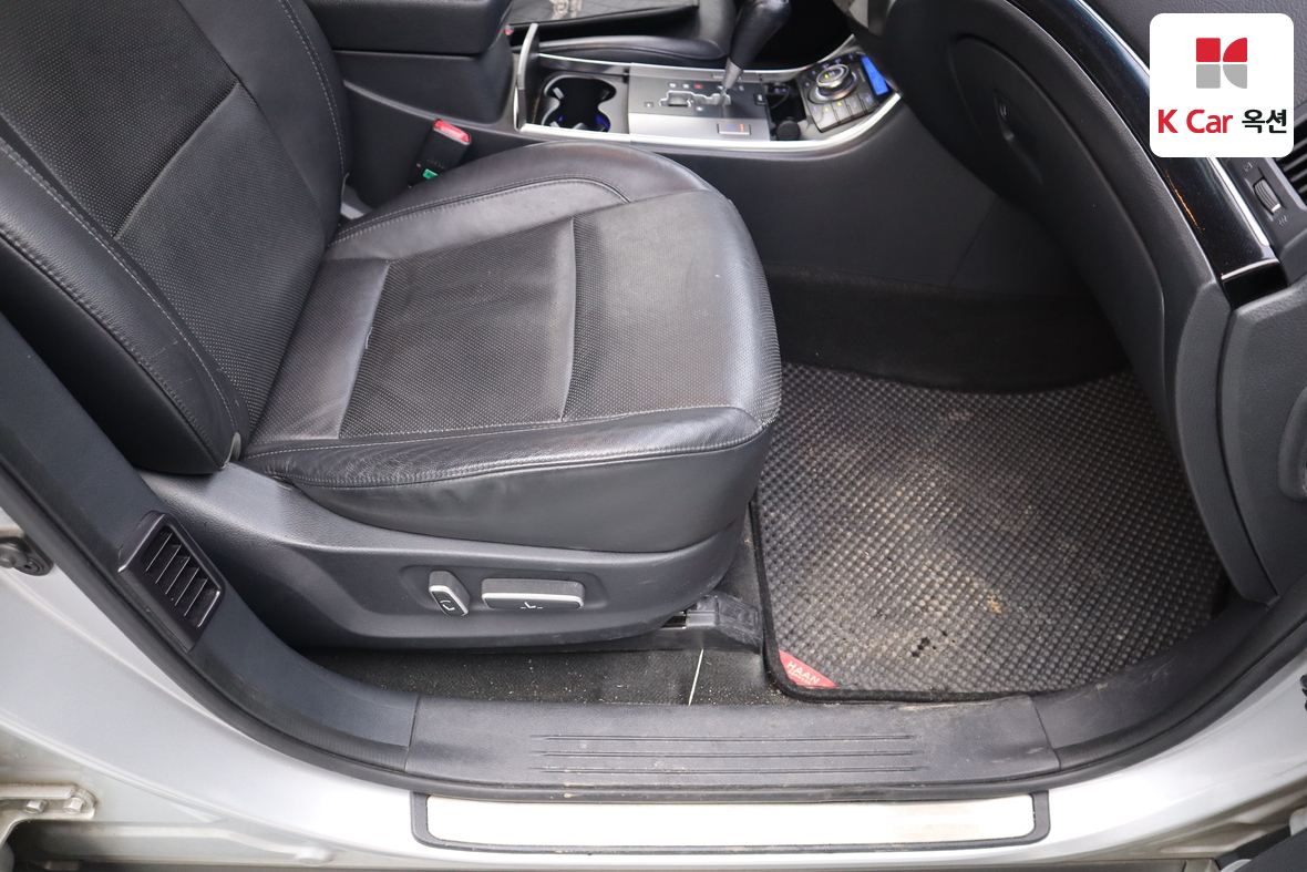 هيونداي فيراكروز 2012 - صورة 30