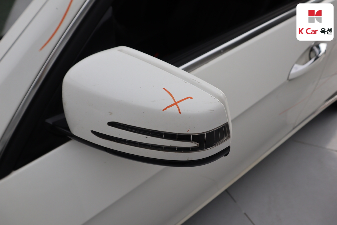 Mercedes-Benz E-Class 2014 - Image 39