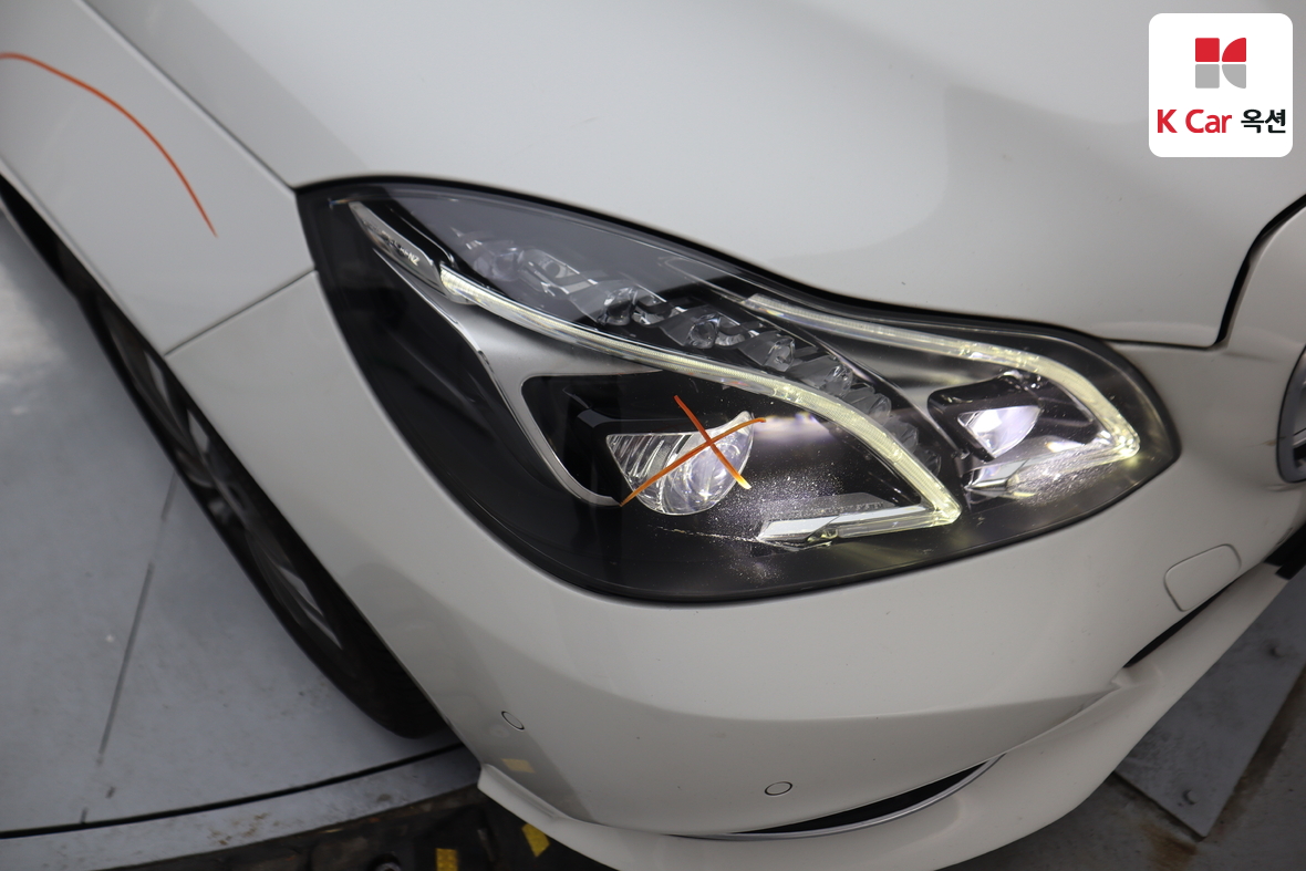 Mercedes-Benz E-Class 2014 - Image 47