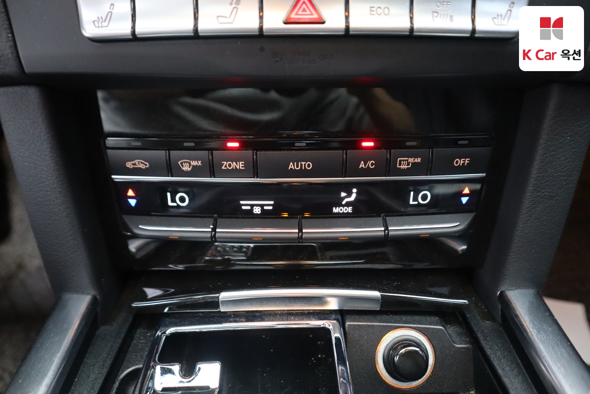 Mercedes-Benz E-Class 2014 - Image 16