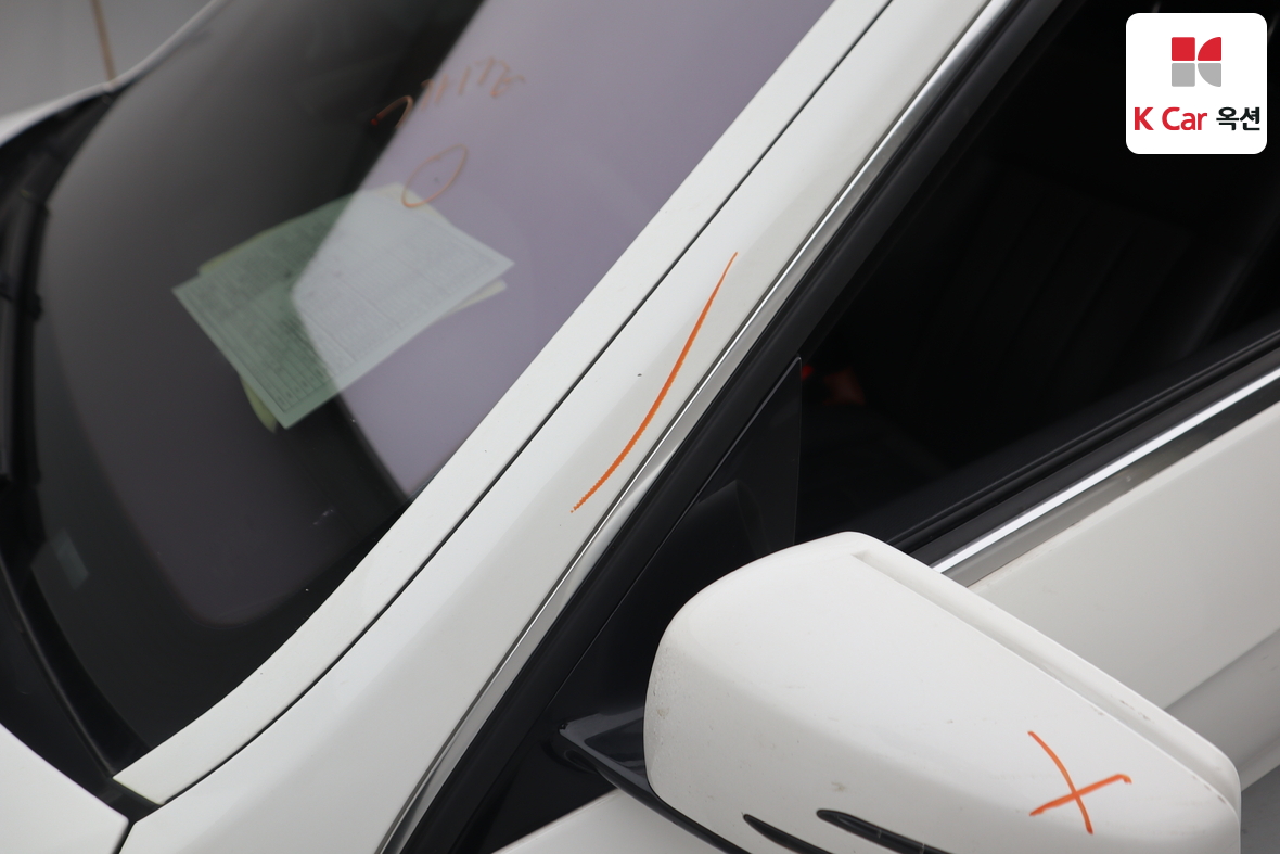 Mercedes-Benz E-Class 2014 - Image 38