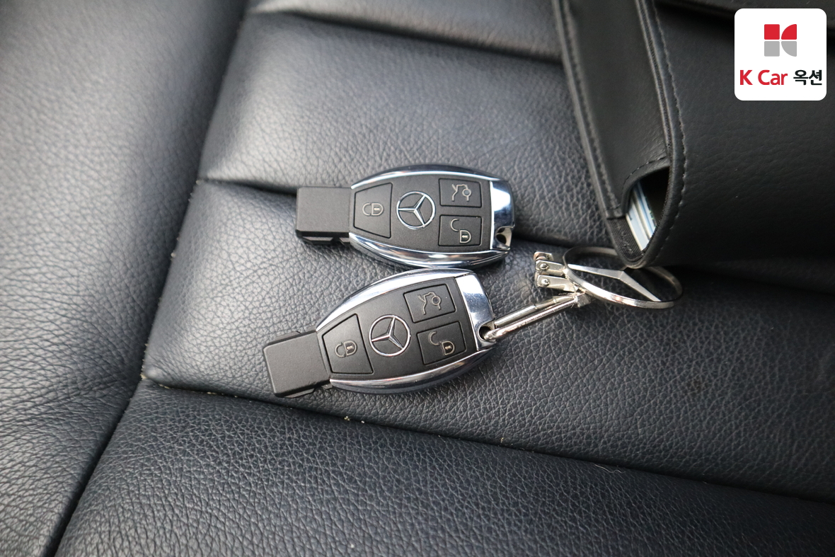 Mercedes-Benz E-Class 2014 - Image 19