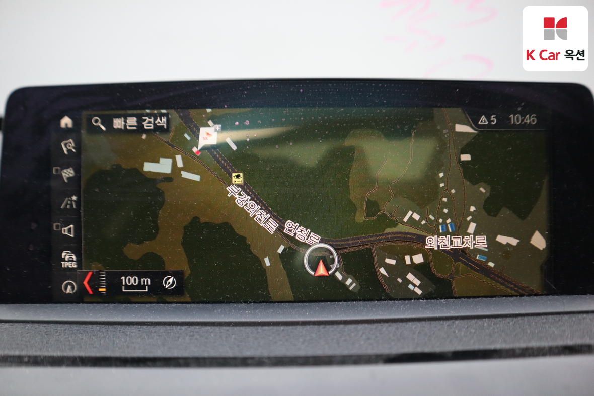 BMW 3 Series 2018 - Image 14