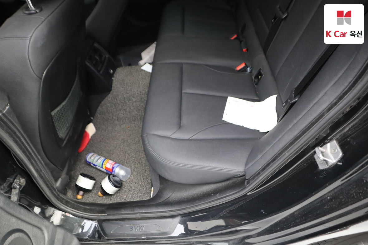 BMW 3 Series 2018 - Image 27