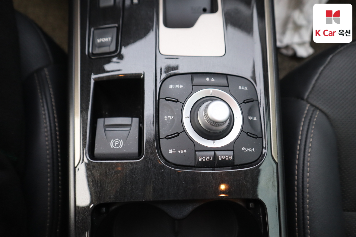 Renault Samsung SM7 2016 - Image 17