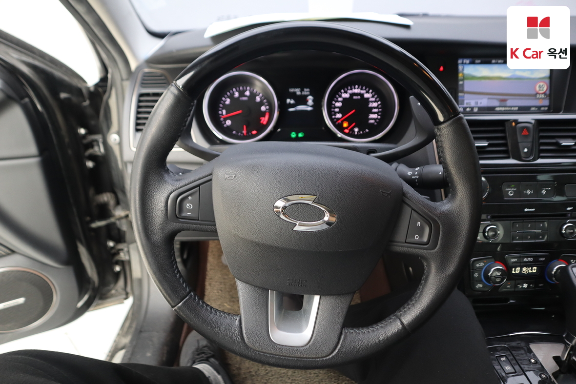 Renault Samsung SM7 2016 - Image 10