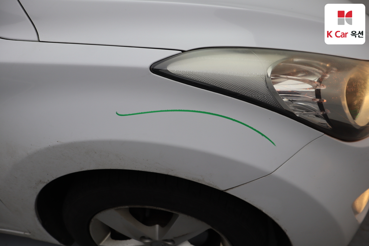 Hyundai Elantra 2011 - Image 42