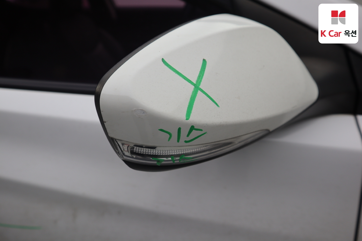 Hyundai Elantra 2011 - Image 41