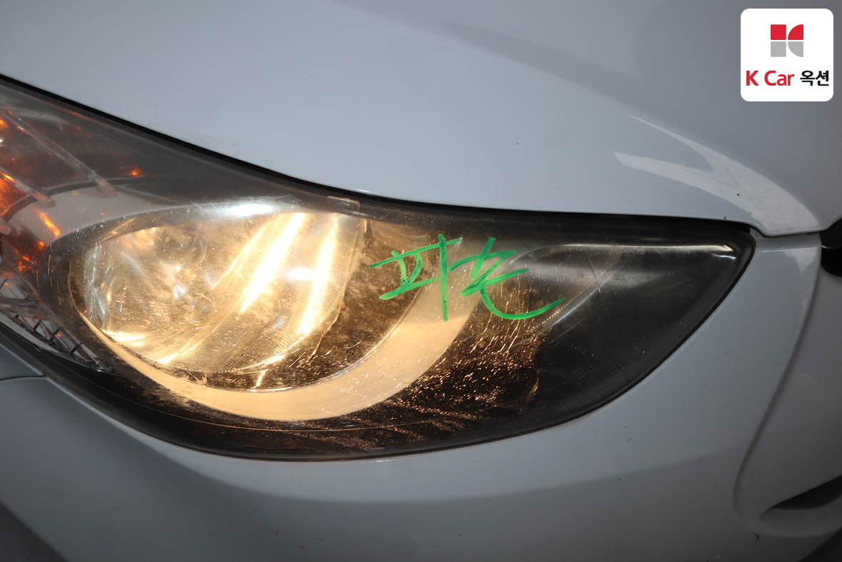 Hyundai Elantra 2011 - Image 44