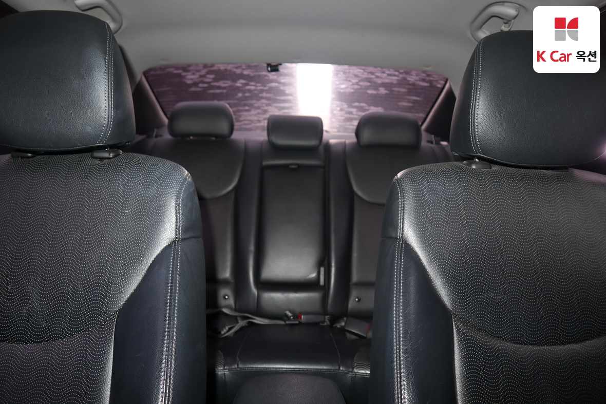 Hyundai Elantra 2011 - Image 17