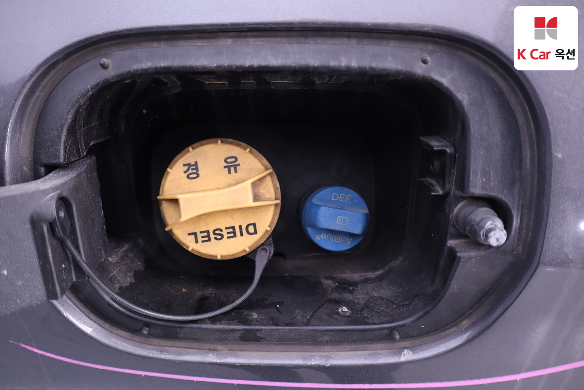 هيونداي سانتافي 2019 - صورة 23