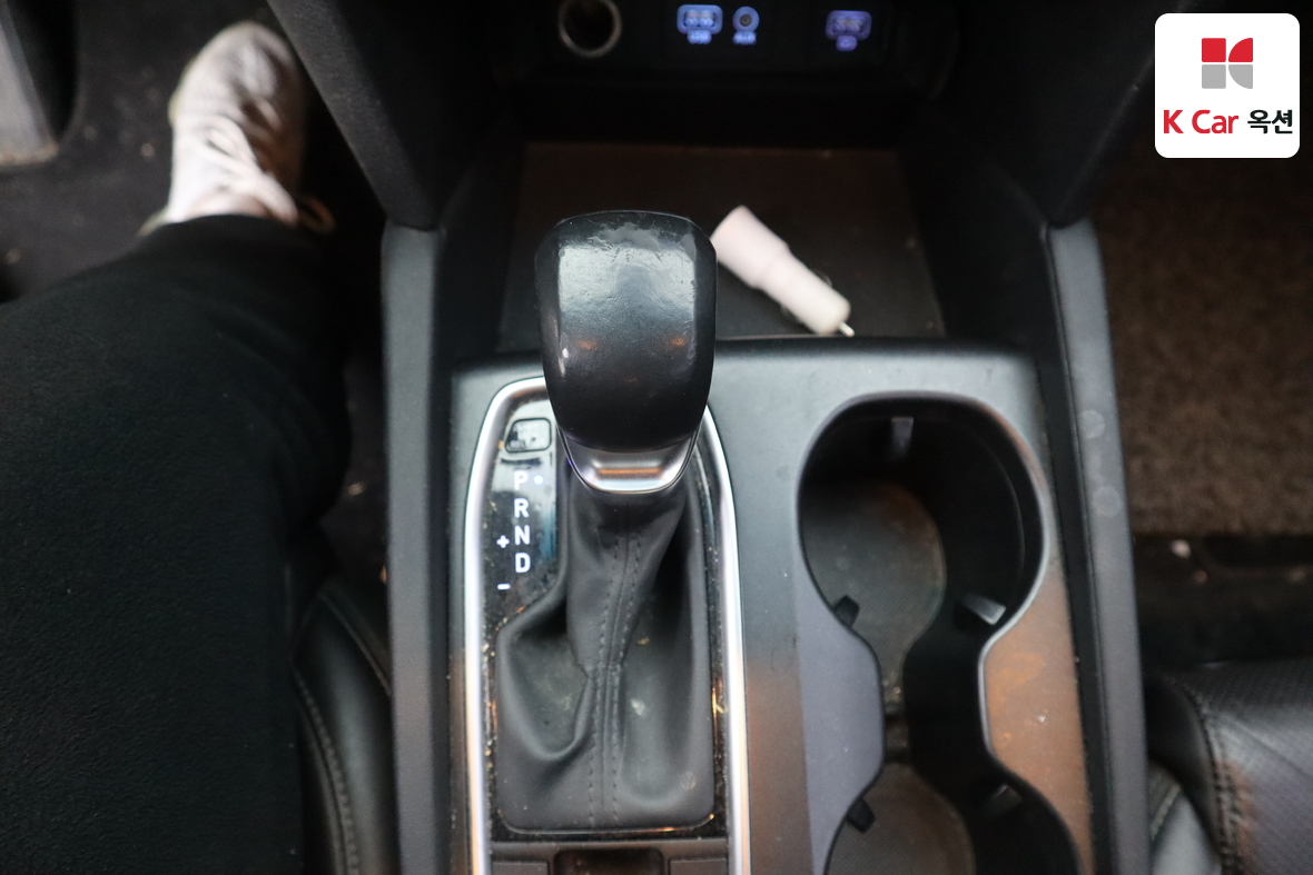 هيونداي سانتافي 2019 - صورة 16