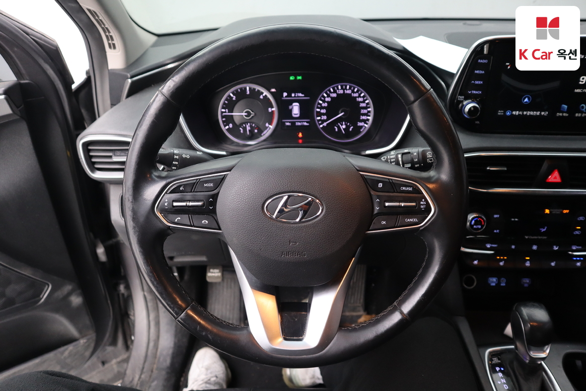 هيونداي سانتافي 2019 - صورة 10