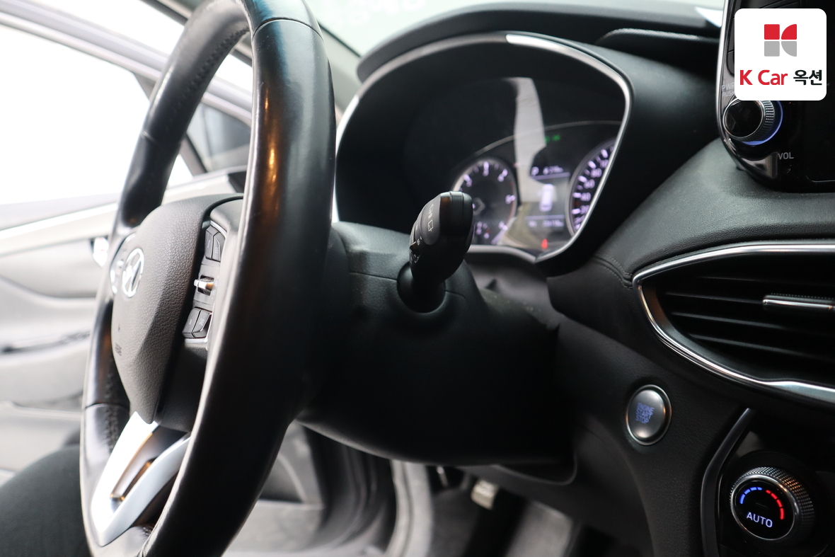 هيونداي سانتافي 2019 - صورة 11