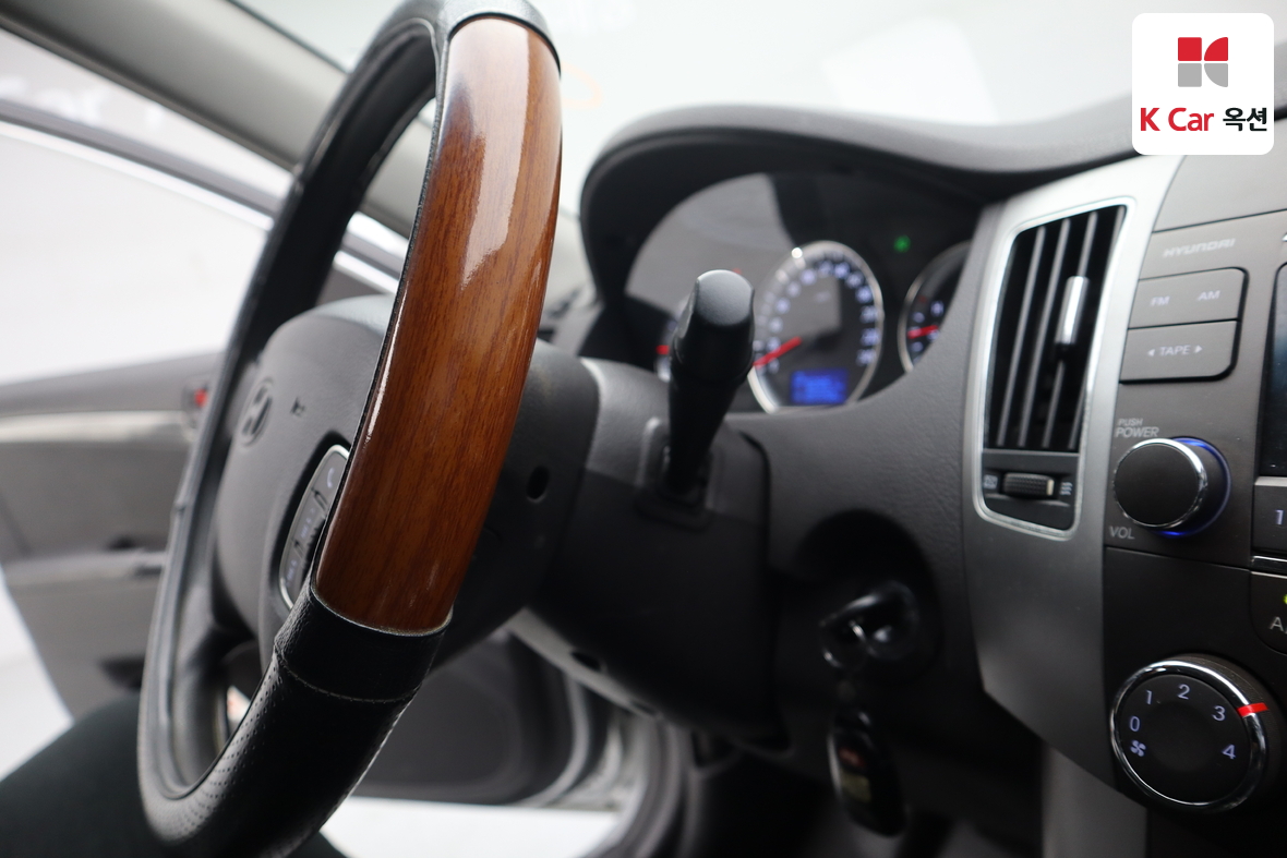 هيونداي سوناتا 2009 - صورة 11