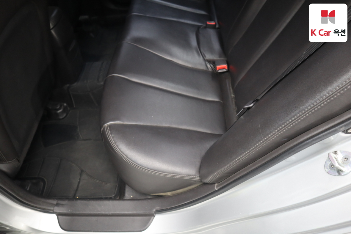 هيونداي سوناتا 2009 - صورة 20