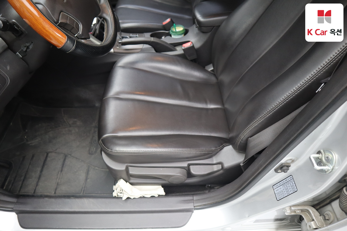 هيونداي سوناتا 2009 - صورة 17