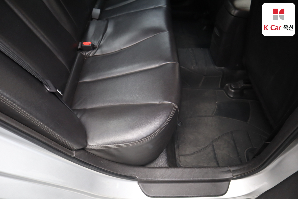 هيونداي سوناتا 2009 - صورة 24