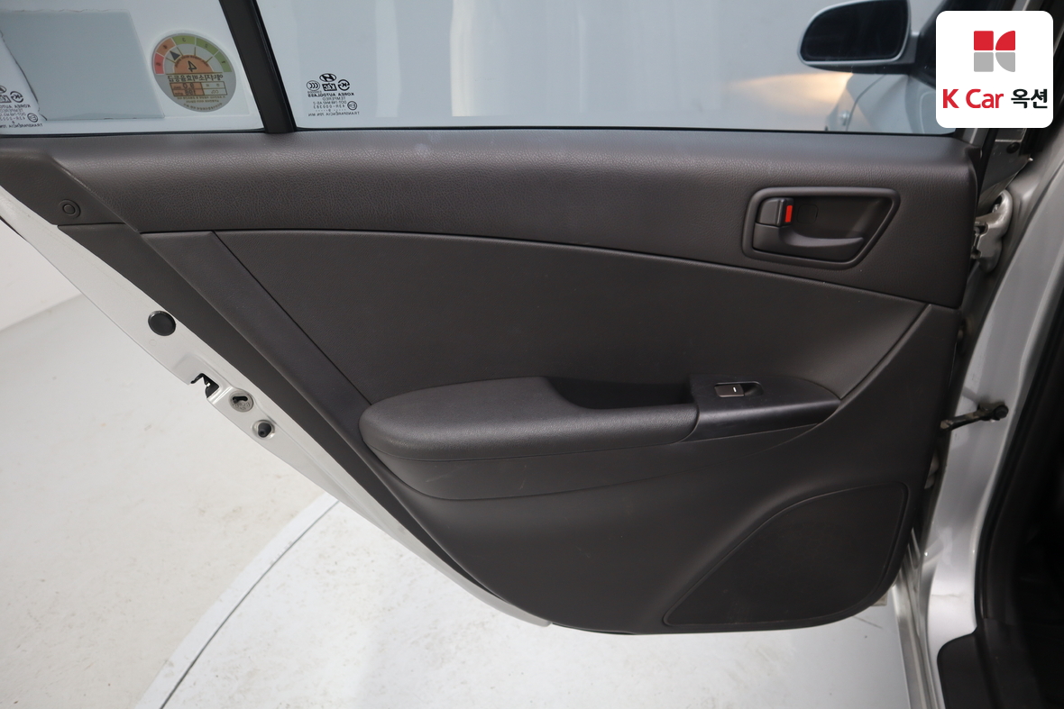 هيونداي سوناتا 2009 - صورة 19