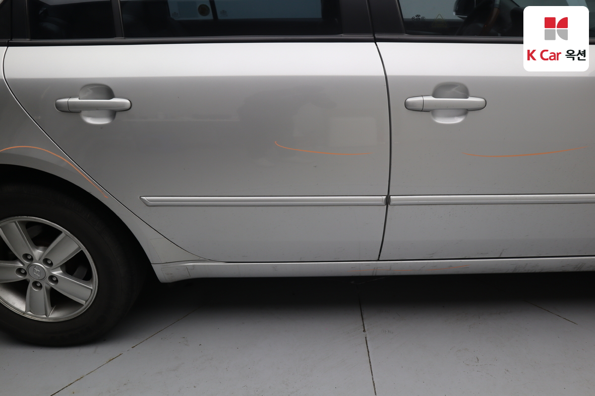 هيونداي سوناتا 2009 - صورة 35