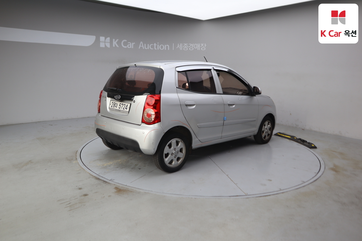 كيا مورنينج 2011 - صورة 2