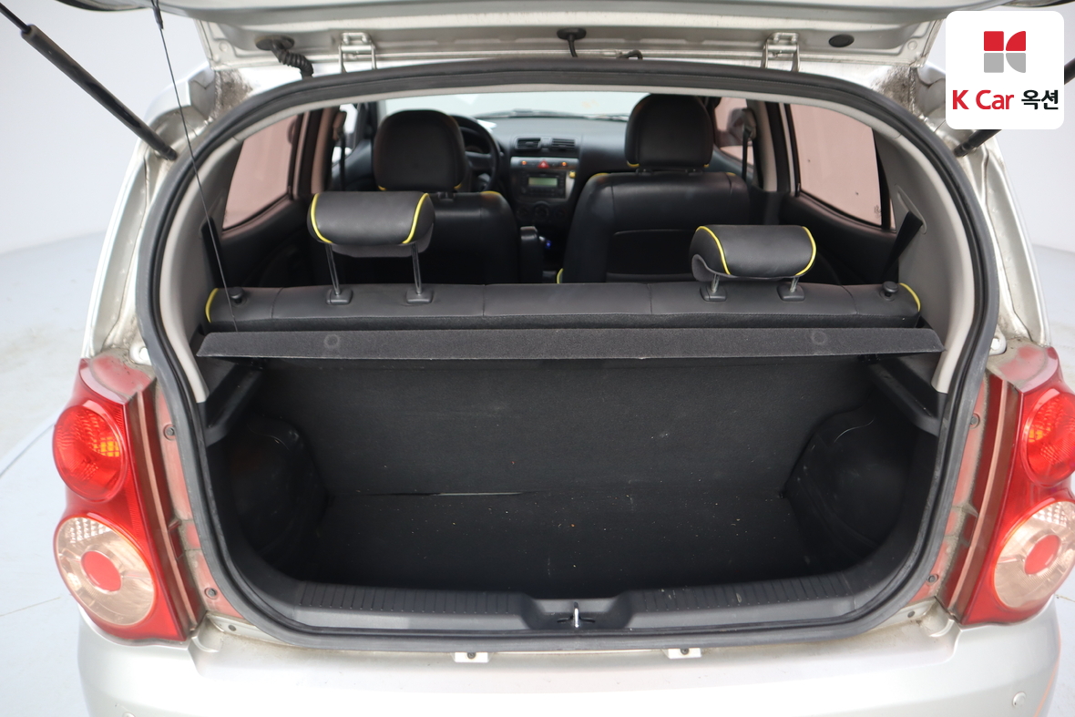 كيا مورنينج 2011 - صورة 25