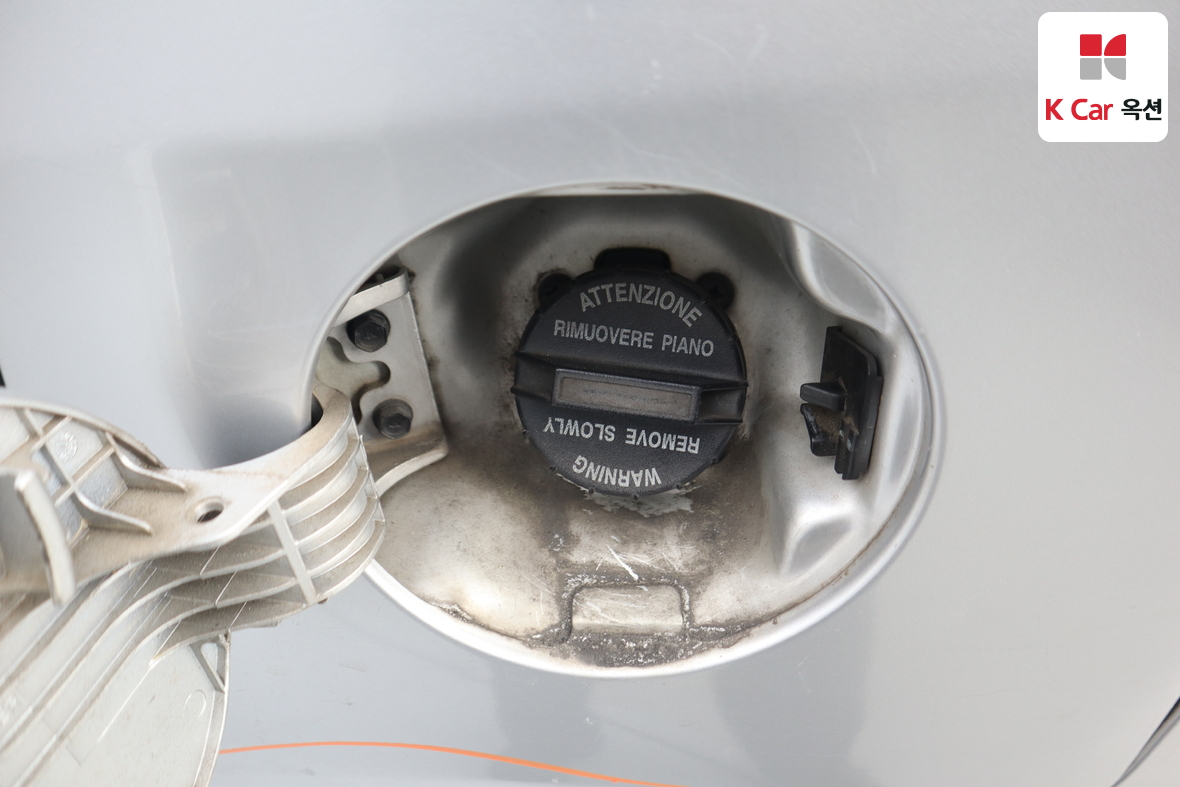 كيا مورنينج 2011 - صورة 24