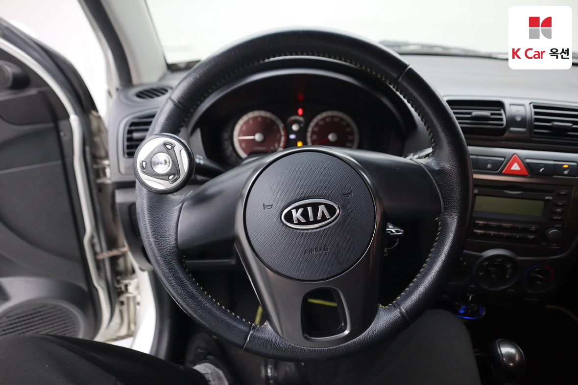 كيا مورنينج 2011 - صورة 10