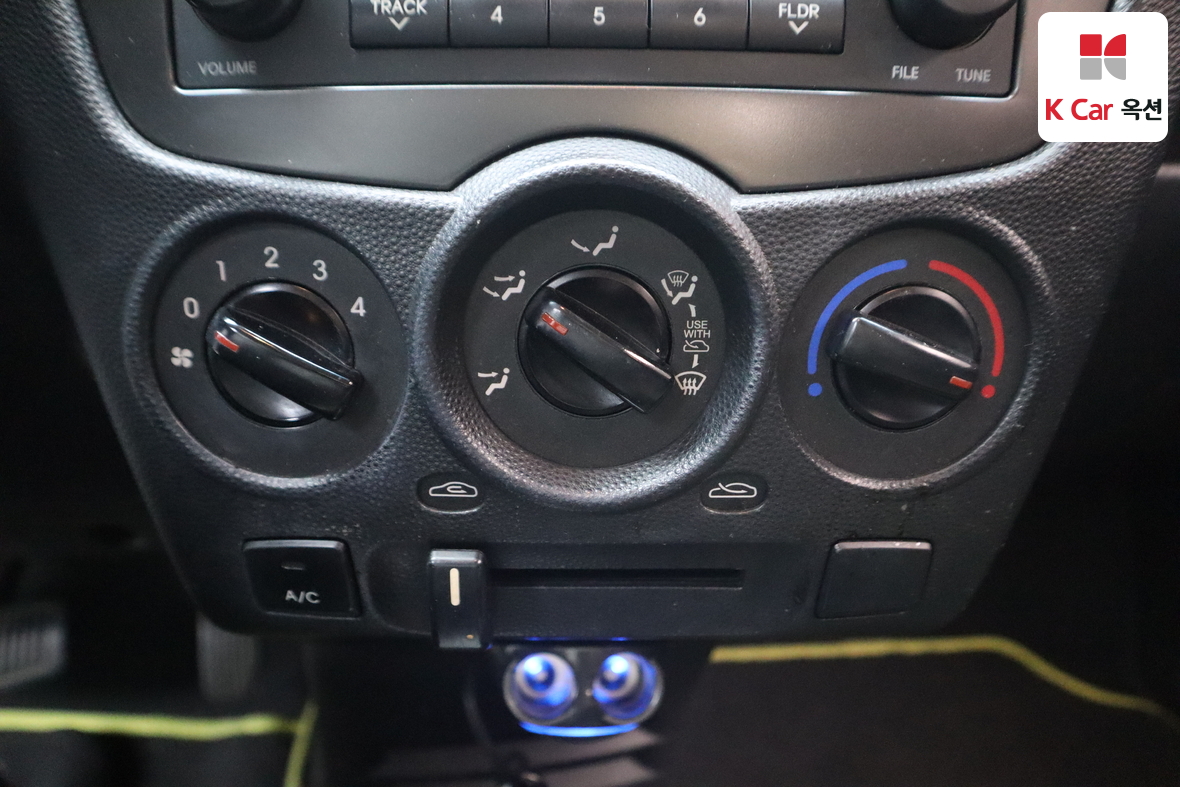 كيا مورنينج 2011 - صورة 15