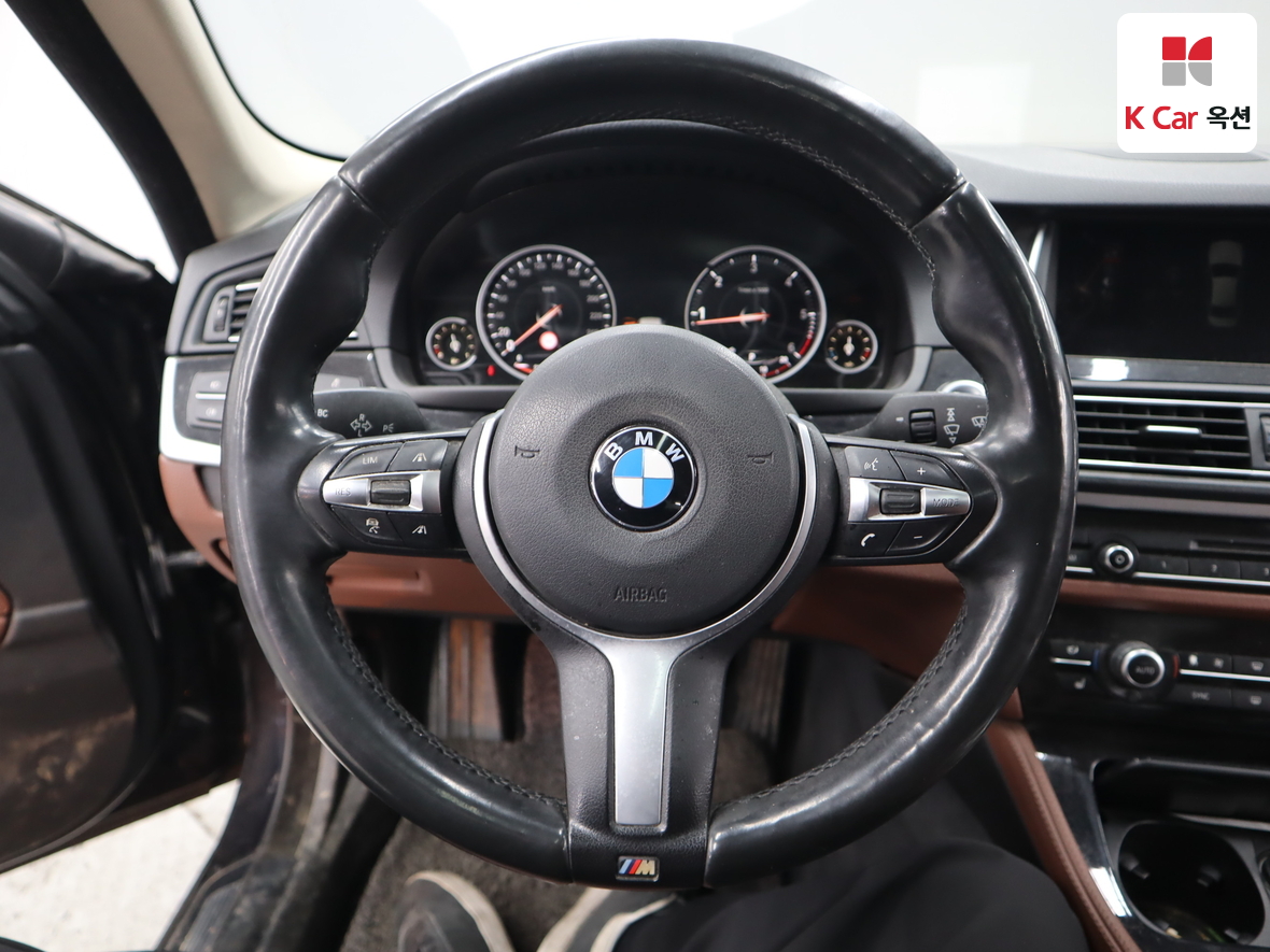 2016 - BMW M5