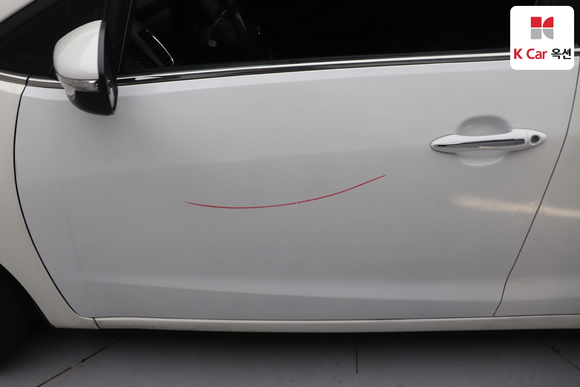 Kia K3 2016 - Image 45