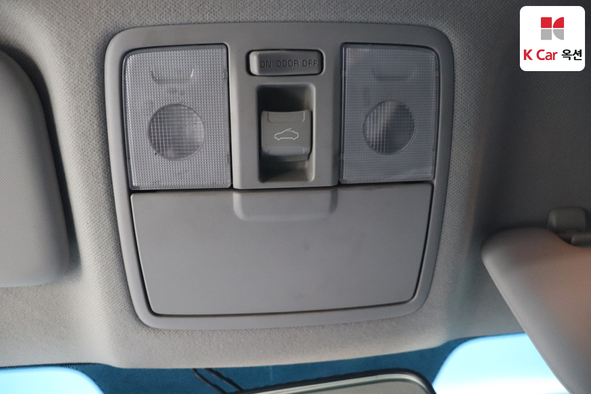 Kia K3 2016 - Image 13