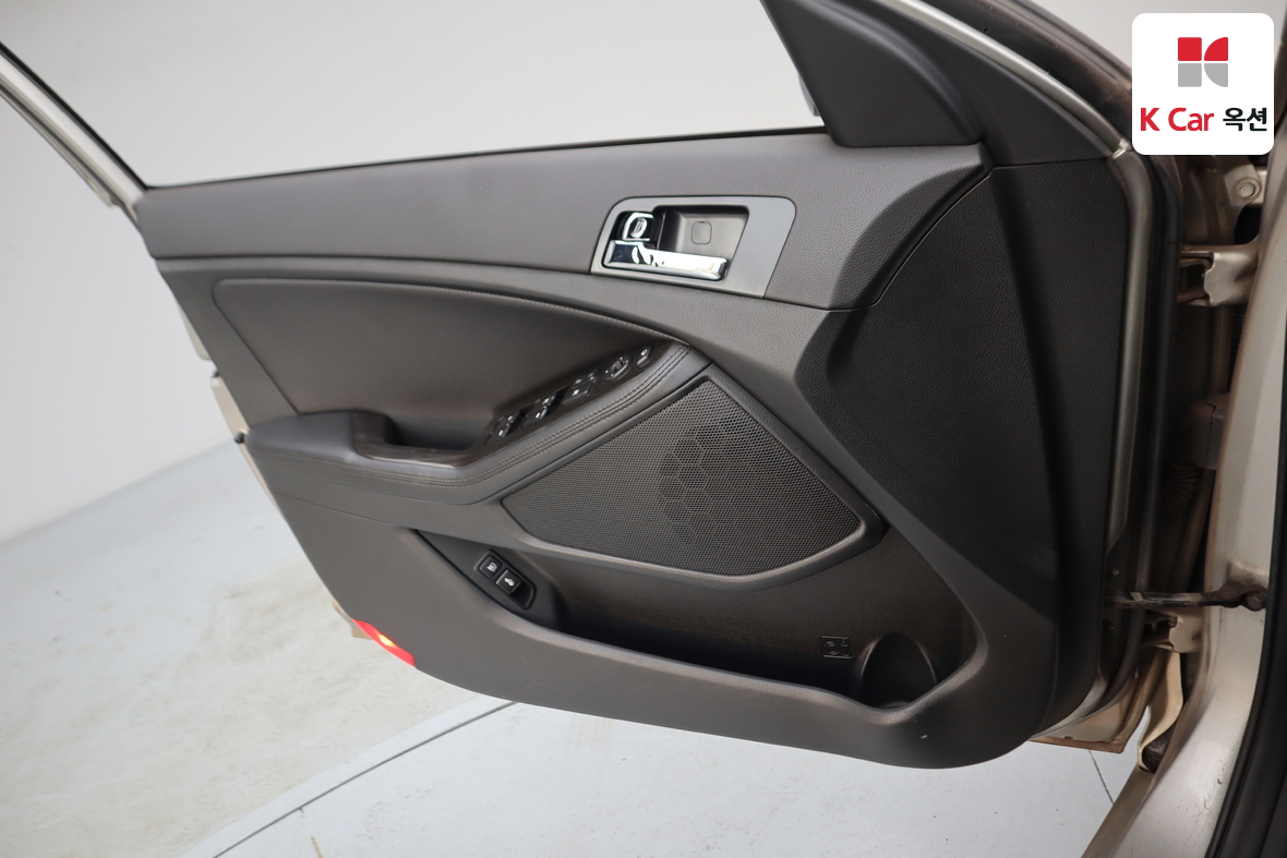 كيا K5 2012 - صورة 8