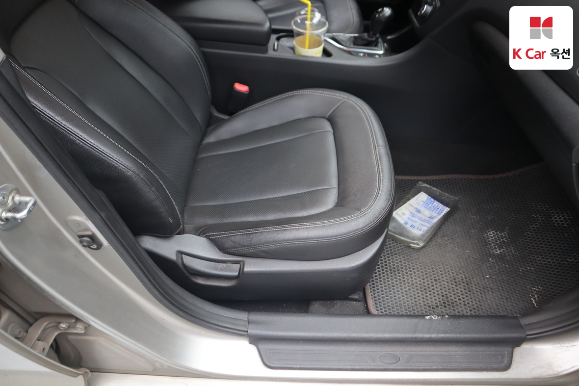 كيا K5 2012 - صورة 27