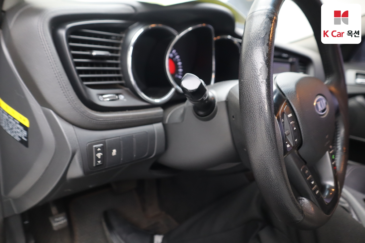 كيا K5 2012 - صورة 9