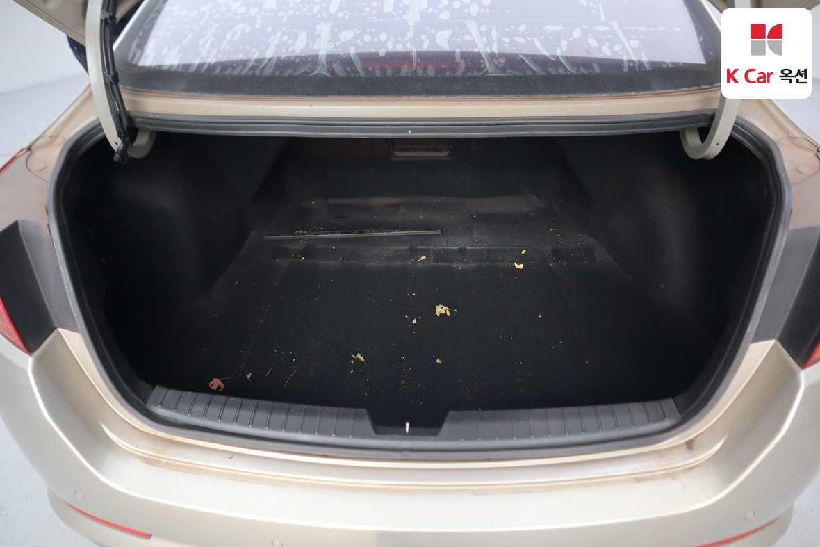 كيا K5 2012 - صورة 23