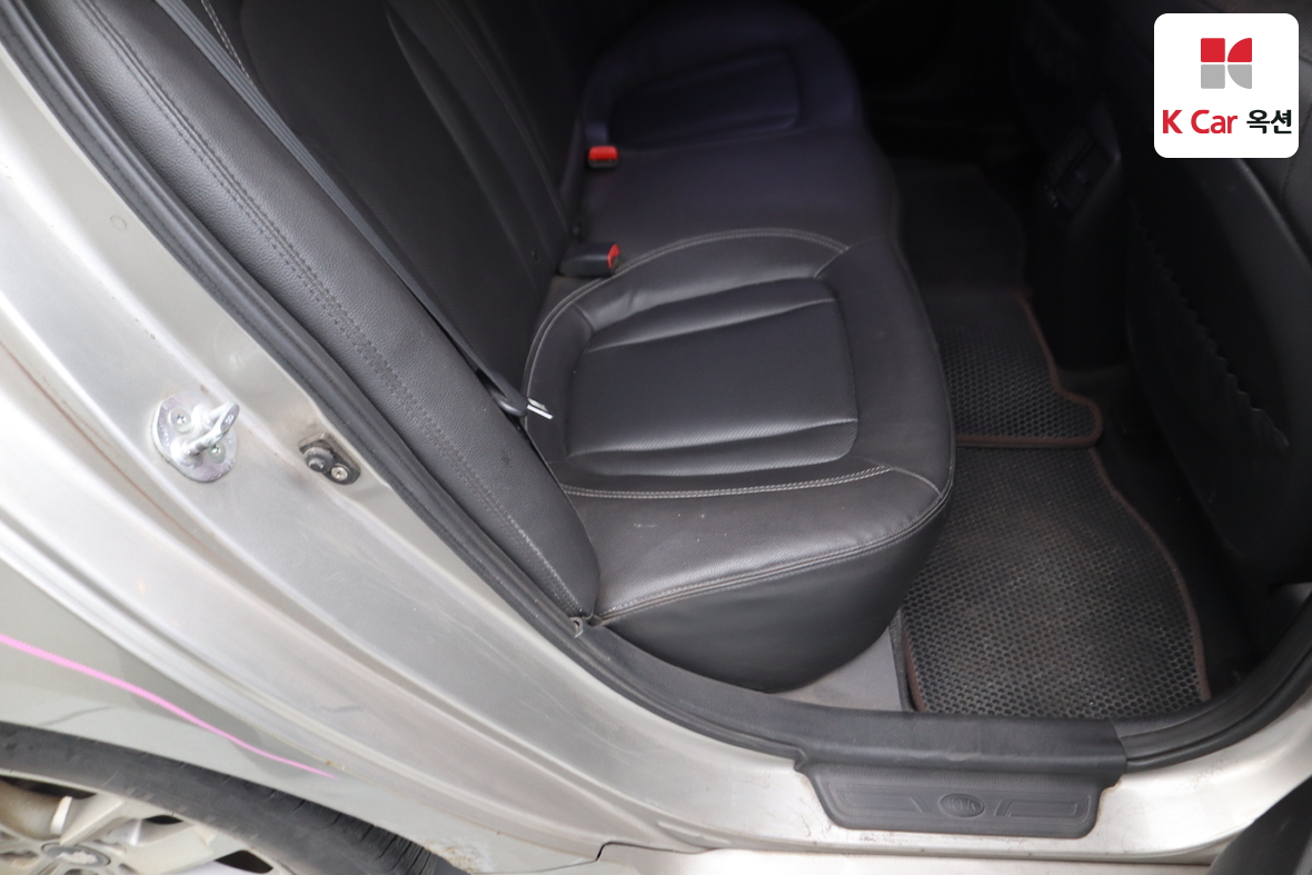 كيا K5 2012 - صورة 25